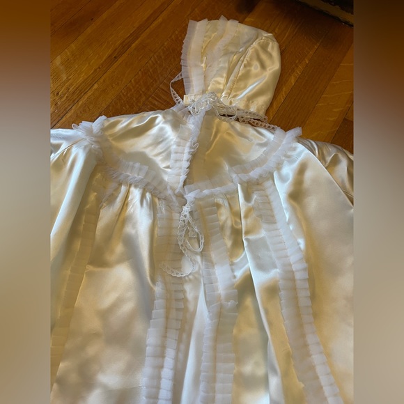 Vintage baby christening gown - Picture 4 of 9